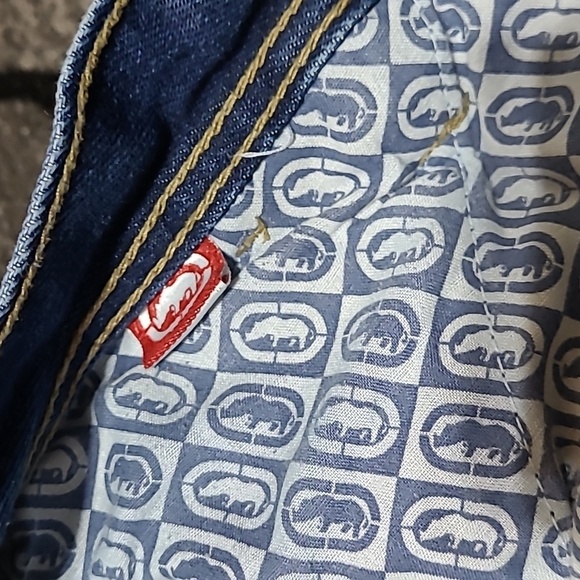 VINTAGE ECKO UNLTD. 7 POCKET THICK DENIM JEAN SHORTS - Picture 7 of 16